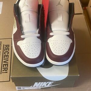Nike Women's White and Burgundy Sneakers